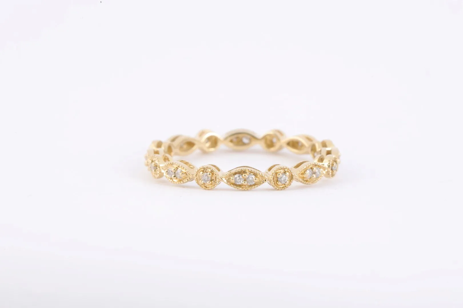 14k Yellow Gold 0.12tcw Diamond Fashion Ring Size 7 (1.60g.)