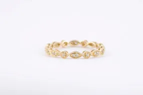 14k Yellow Gold 0.12tcw Diamond Fashion Ring Size 7 (1.60g.)