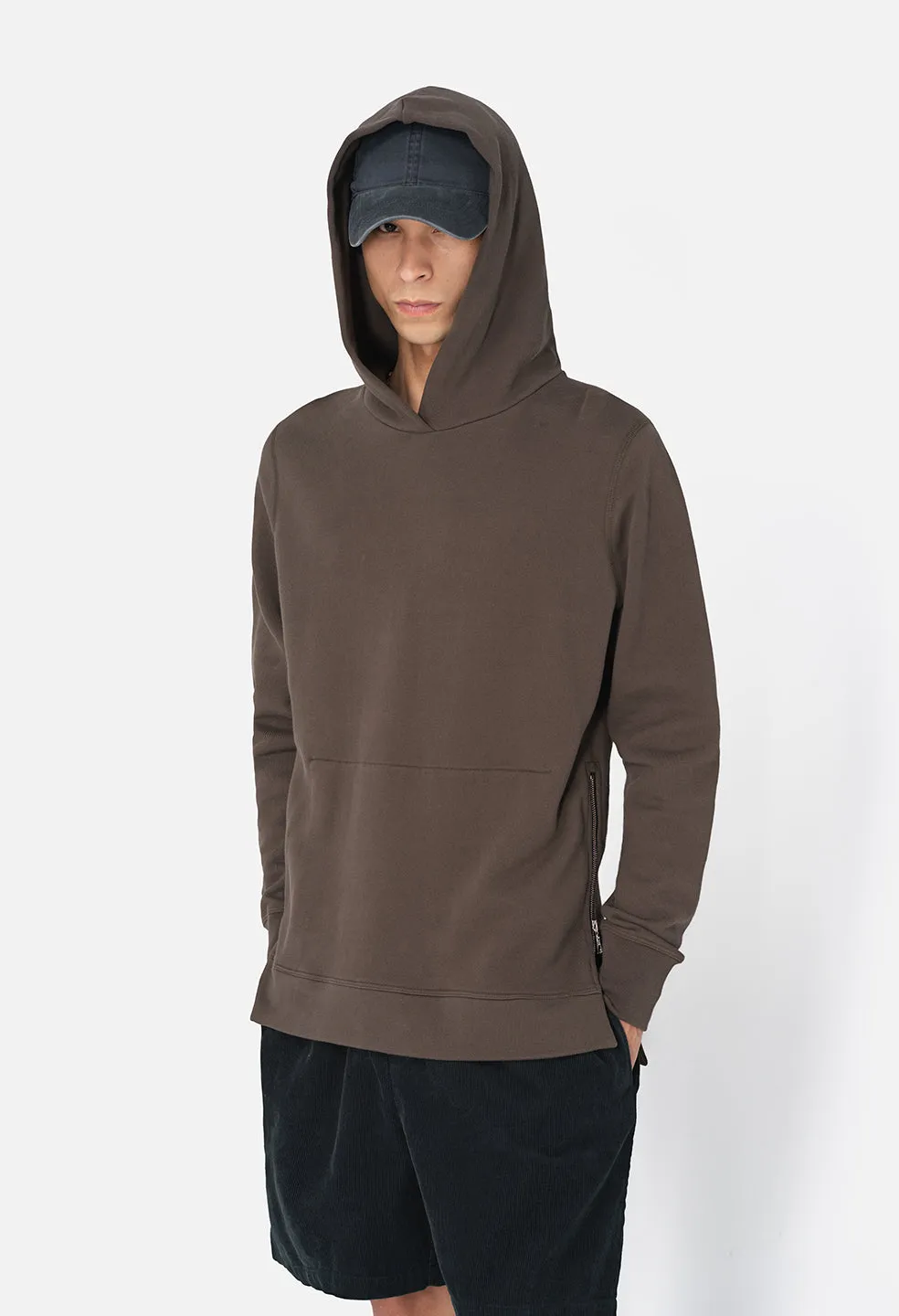 Hooded Villain / Chocolate Brown