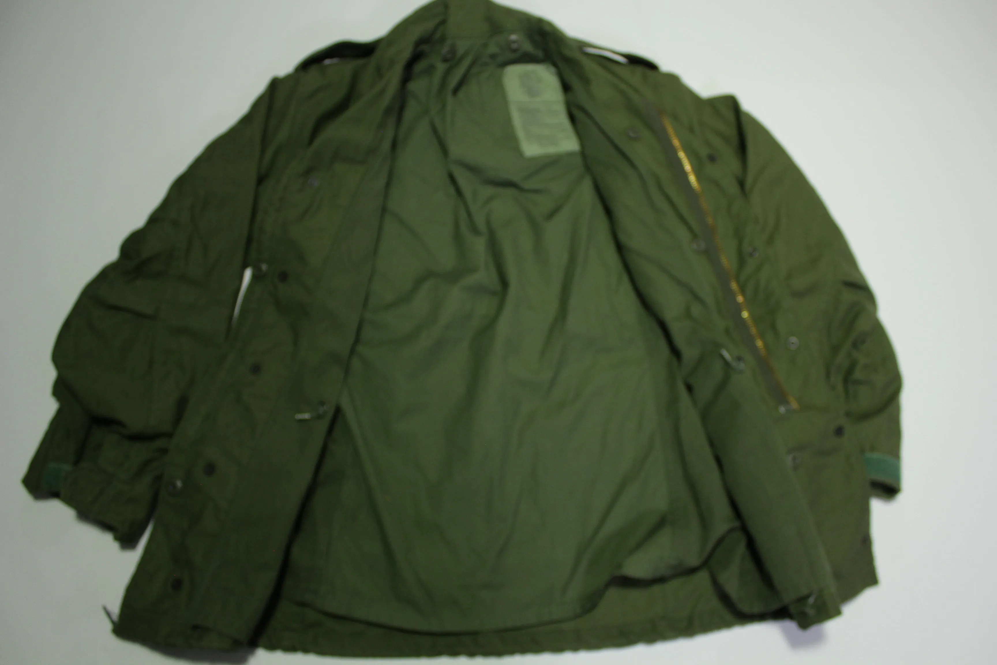 M-65 Vintage 1985 Cold Weather Field Jacket w/ Hood OG-107 80s Army Coat