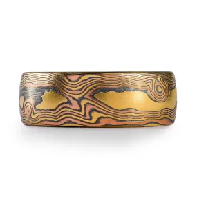 Radiant Woodgrain Pattern Ring in 18kt Fire Palette with Liner