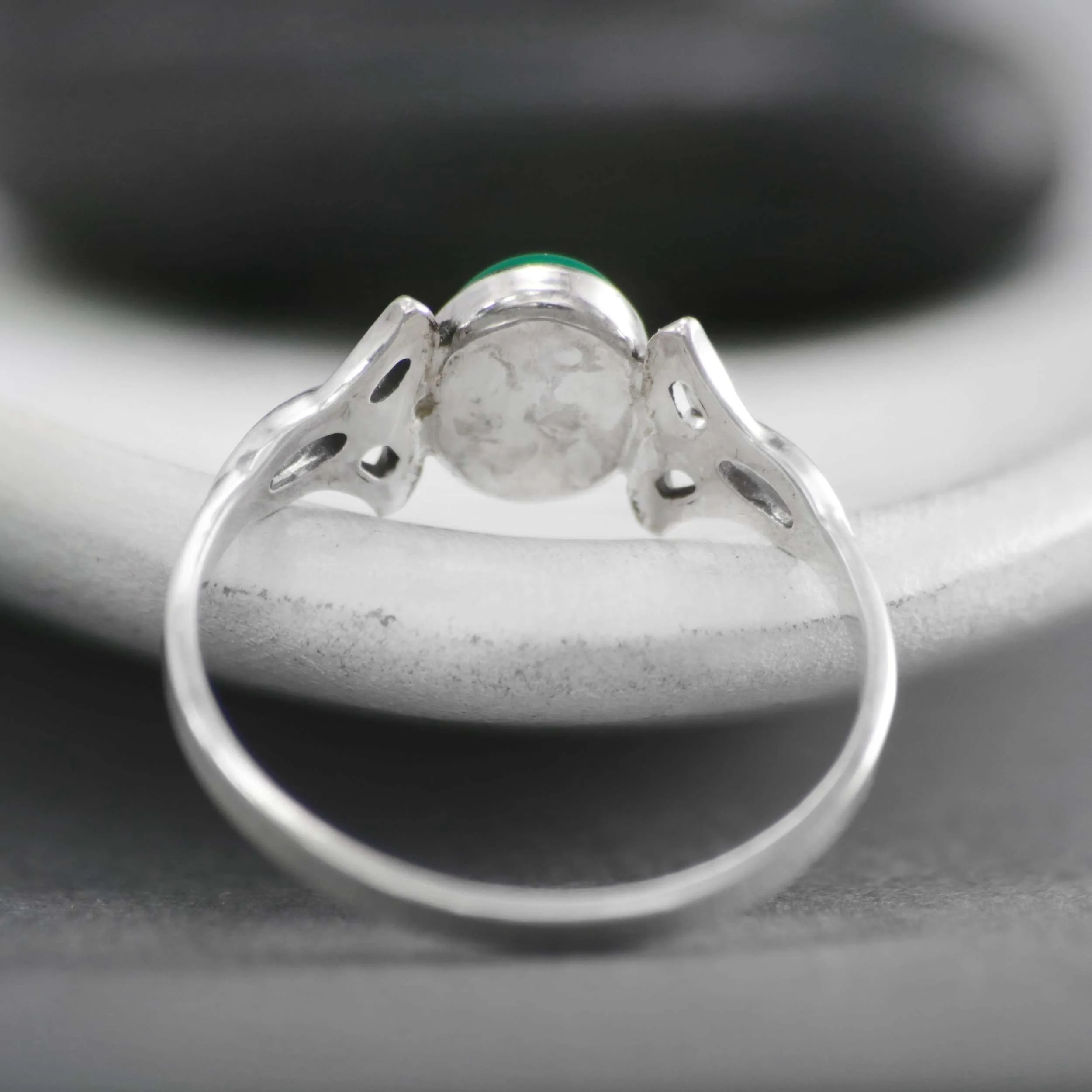 Silver Celtic Trinity Knot Oval Promise Ring | Moonkist Designs