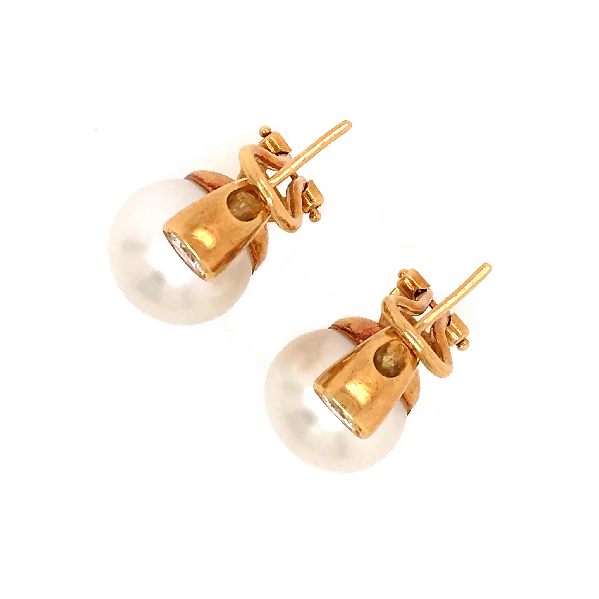 South Sea Pearl and Diamond Earrings set in 18kt Yellow Gold