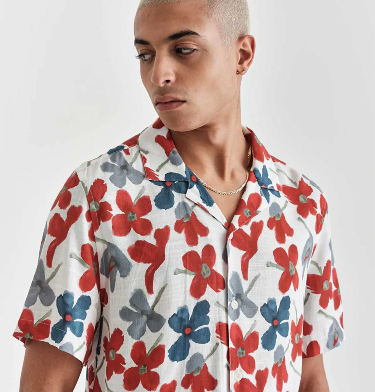 Wax London Didcot Shirt in Red & Blue Floral